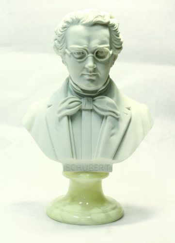 Szobor Schubert márvány talpon 23 cm