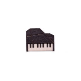 Zenei kitűző zongora alakú, fa (juhar 25x20 mm)