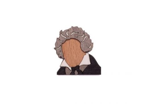 Zenei kitűző Beethoven fej alakú, fa (juhar, bükk 27x30 mm)