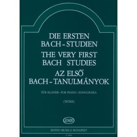 Teöke M: Az első Bach tanulmányok (zongora) - kotta