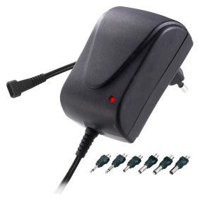 Univerzális adapter 1500mA, cserélhető fejek